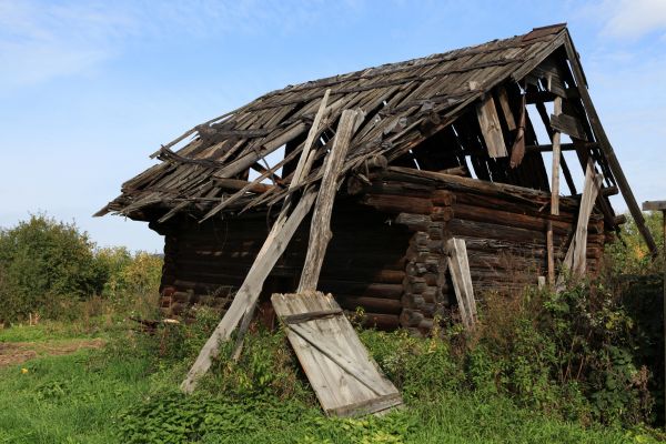 Pole Barn Demolition in Allen